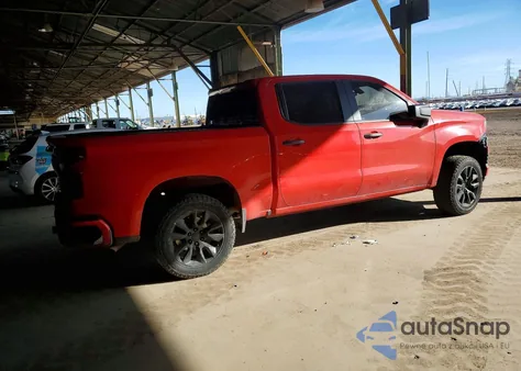 2021 Chevrolet Silverado C1500 Custom z USA, uszkodzony, nr VIN 3GCPWBEK1MG298675